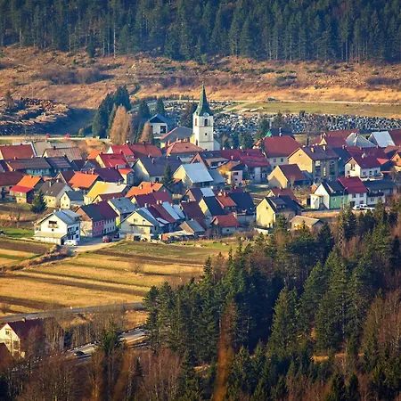 Apartmán With Parking Space - Gorski Kotar - 20534 Delnice